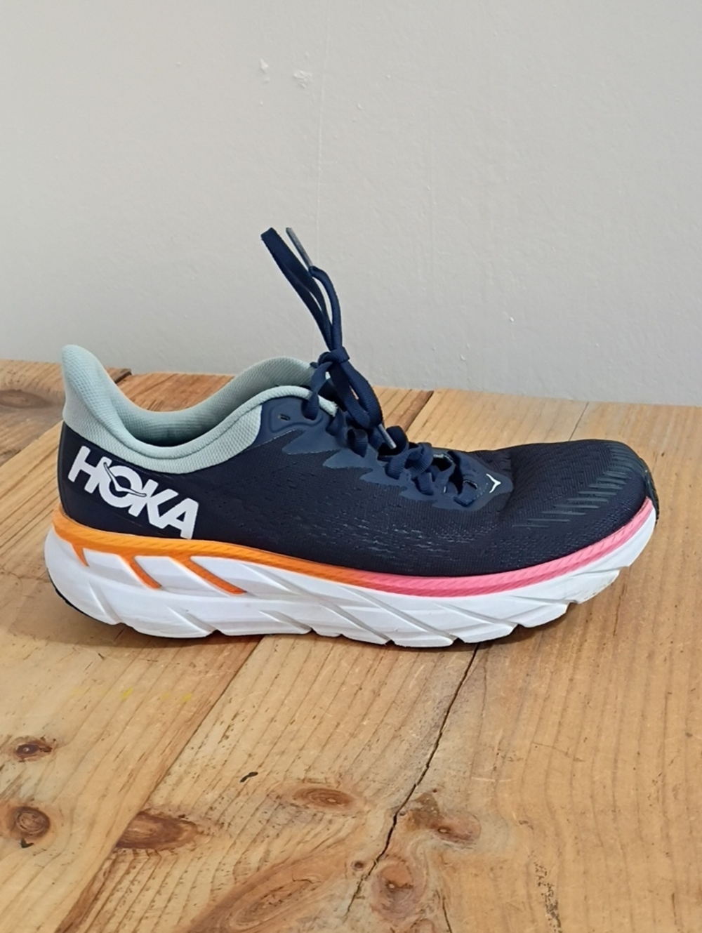 Hoka One One Clifton 7 Road-Running Shoes - Women's Size 8.5